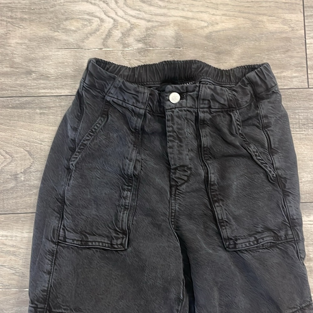 Black dark grey cargo pants for women size 4
All saints
Good condition - Picture 4 of 9